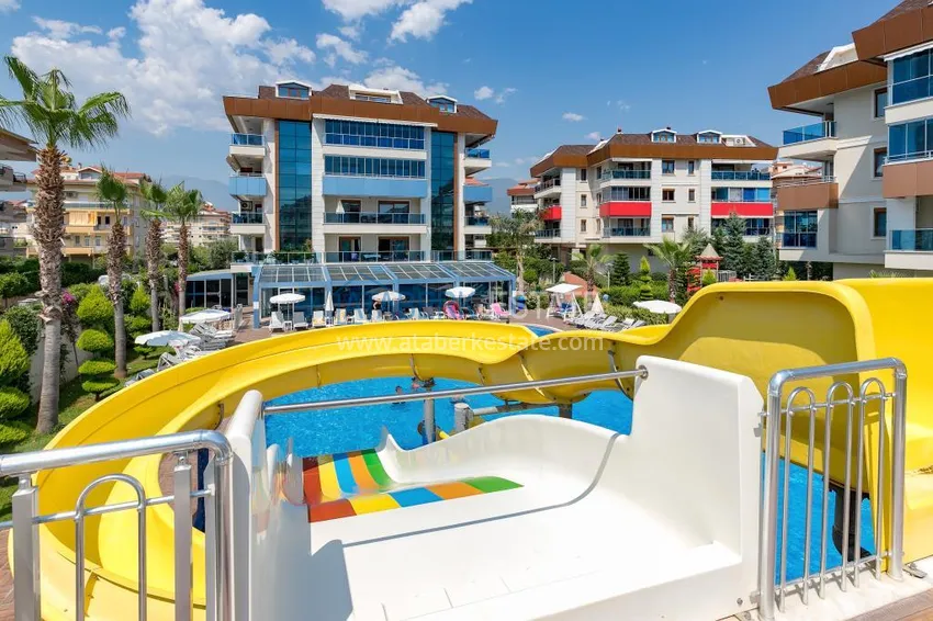 Umeblowany apartament 2+1 z przeszklonym balkonem w prestiżowym kompleksie - Oba, Alanya 6 