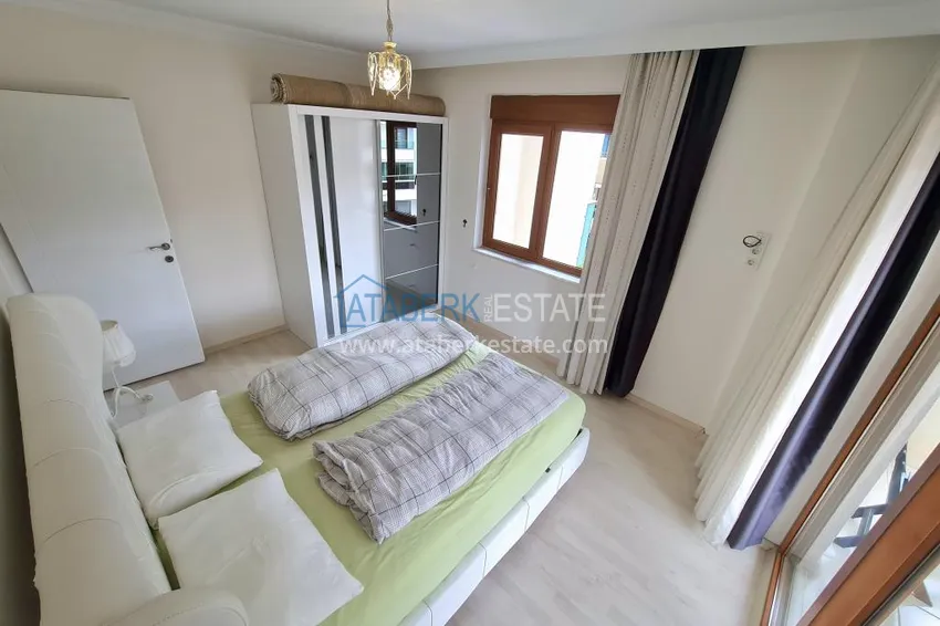 Kupuj  Umeblowany apartament 2+1 z przeszklonym balkonem w prestiżowym kompleksie - Oba, Alanya 9 