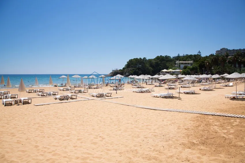 Wynajmij apartament 1+1 z meblami i tarasem w nowym nowoczesnym kompleksie — Alanya, dzielnica Avsallar  13 