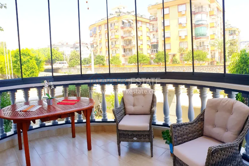 Kupuj Odnowiony apartament 2+1 z nowymi meblami 200 metrów od morza — dzielnica Oba, Alanya 12