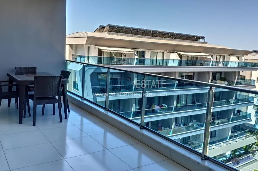 Kupuj  Kompaktowy penthouse 1+1 do wynajęcia w Kargicak z bezpośrednim widokiem na morze i góry C12 14 