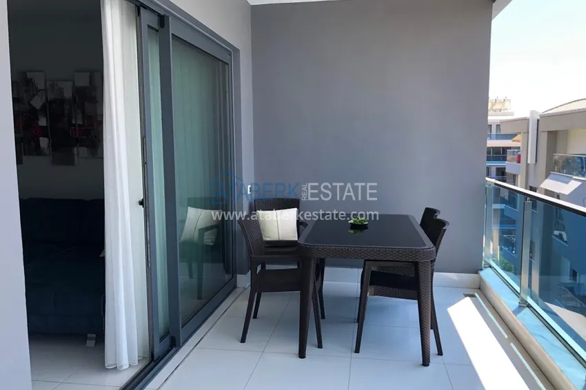 Kupuj  Kompaktowy penthouse 1+1 do wynajęcia w Kargicak z bezpośrednim widokiem na morze i góry C12 15 