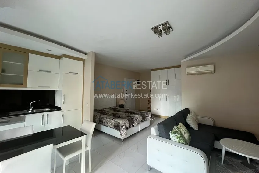 Kupuj  Apartament typu studio do wynajęcia w luksusowym kompleksie w centrum Alanyi  1 