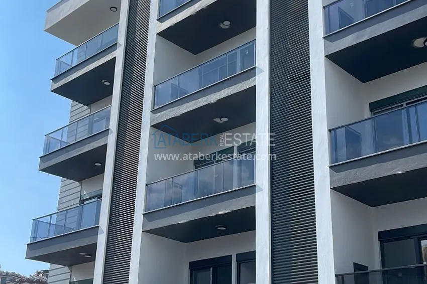 Pilna sprzedaż! Apartament 1+1 z widokiem na góry w nowym kompleksie — Alanya, dzielnica Oba 5 