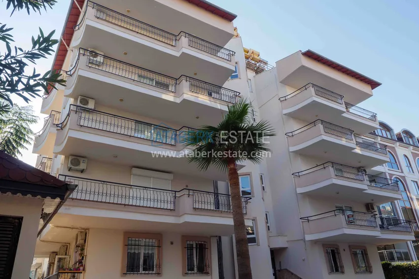 Wynajmij dwupoziomowe mieszkanie 4+1 z meblami w Oba, Alanya A22  3 