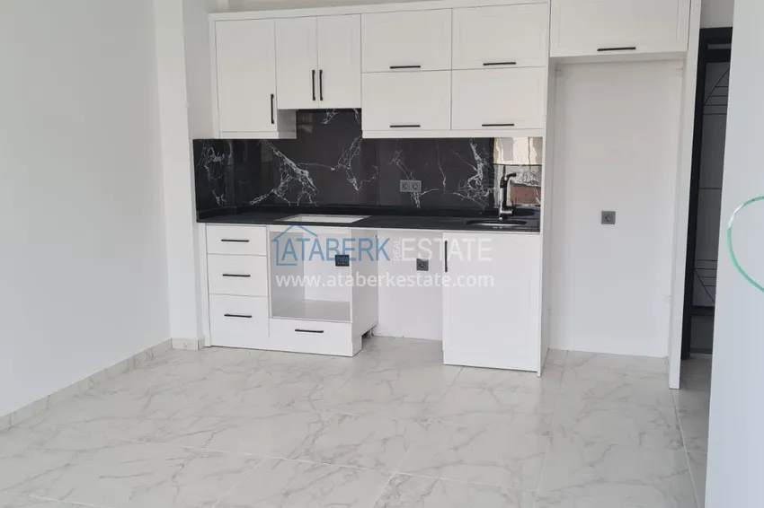 Kupuj  Pilna sprzedaż! Apartament 1+1 z widokiem na góry w nowym kompleksie — Alanya, dzielnica Oba 2 