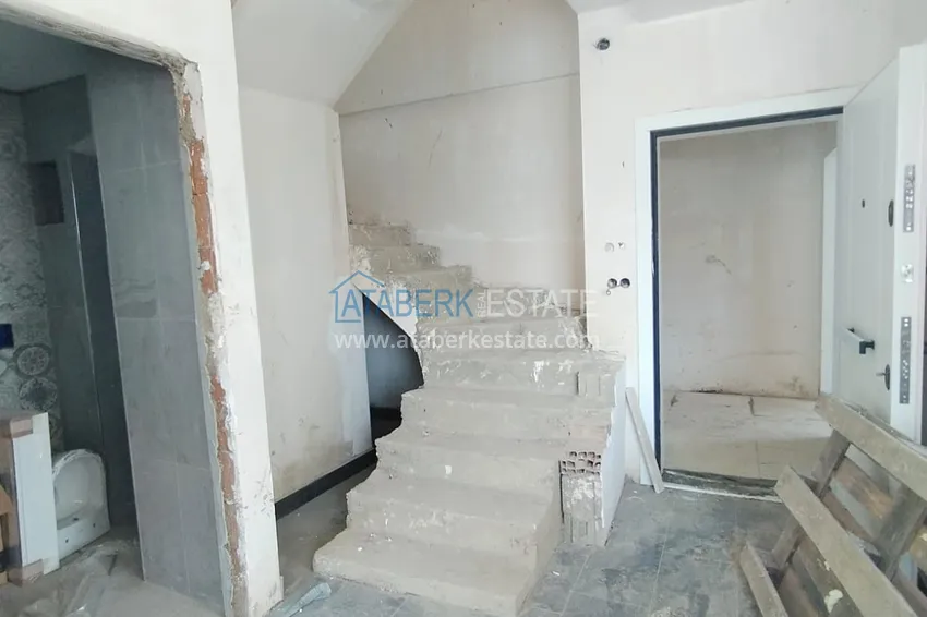 Zdjęcie -  Pilna sprzedaż! Luksusowy dwupoziomowy penthouse z widokiem w Alanya, dzielnica Mahmutlar 4 