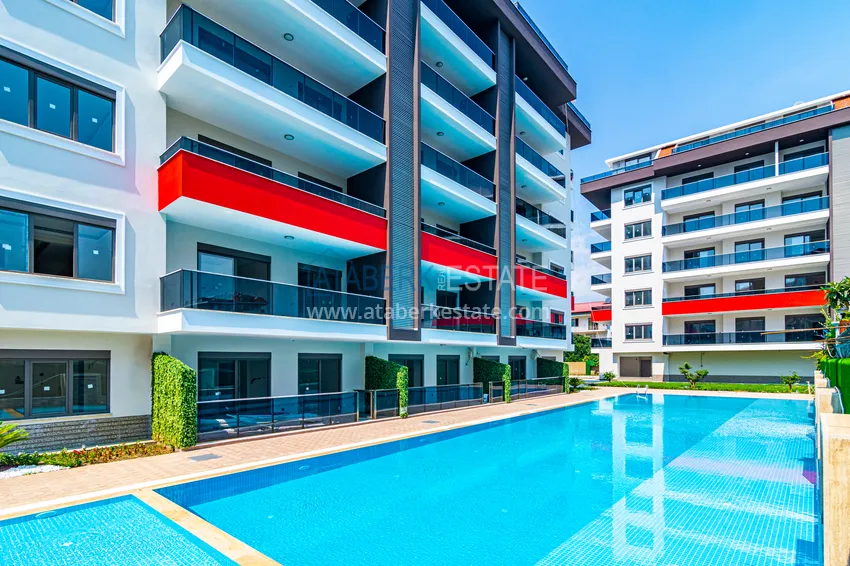 Apartament 3+1 z meblami, przeszklonym balkonem i widokiem na góry, dzielnica Kestel — Alanya 4 