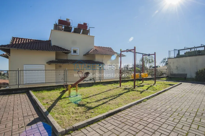 Dwupiętrowa willa 2+1 w Alanyi w górskim kompleksie domków letniskowych, obszar jest otwarty na zezwolenie na pobyt 6 