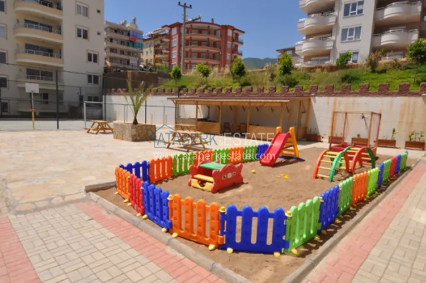 Umeblowane mieszkanie 1+1 z widokiem na morze i historyczną fortecę, dzielnica Cikcilli — Alanya  9 