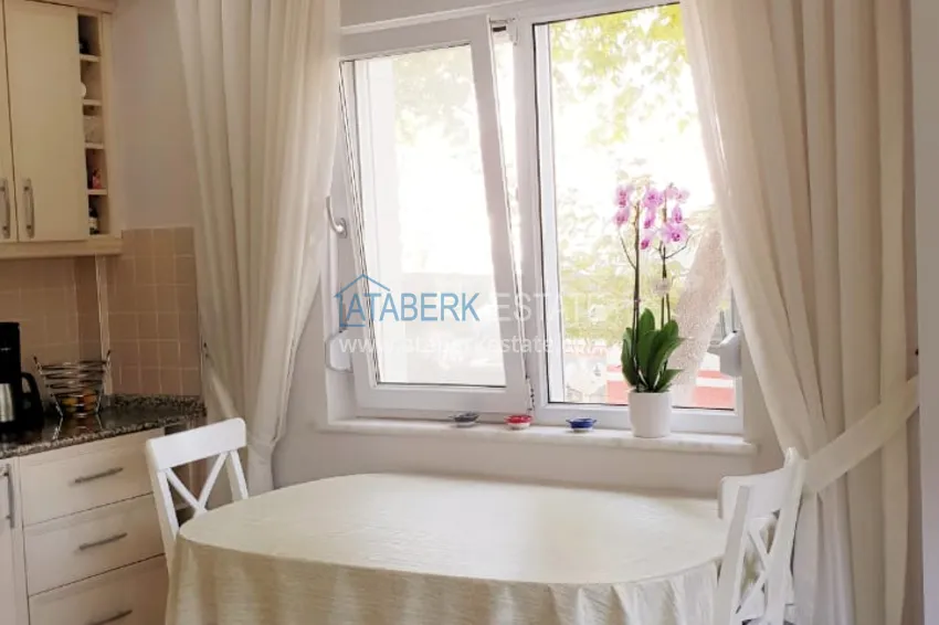 Kupuj Odnowiony apartament 2+1 z nowymi meblami 200 metrów od morza — dzielnica Oba, Alanya 9