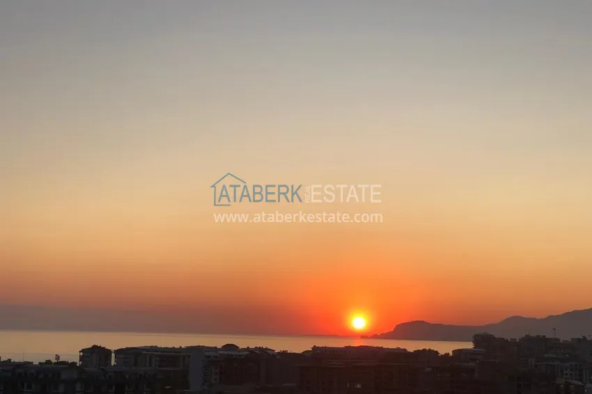 Kompaktowy penthouse 1+1 do wynajęcia w Kargicak z bezpośrednim widokiem na morze i góry C12 27 