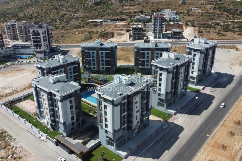 Nowy projekt inwestycyjny wielomieszkaniowego kompleksu mieszkaniowego w dzielnicy Antalya Kepez 11 