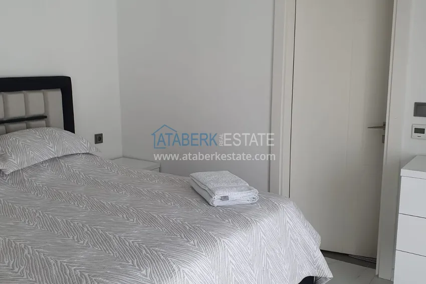 Kupuj  Liniowy czteropokojowy penthouse z meblami w centrum Alanyi w wygodnym kompleksie  12 