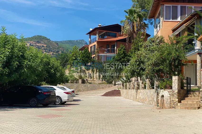 Umeblowana willa triplex z nowoczesnymi wnętrzami w dzielnicy Alanya - Oba 10 