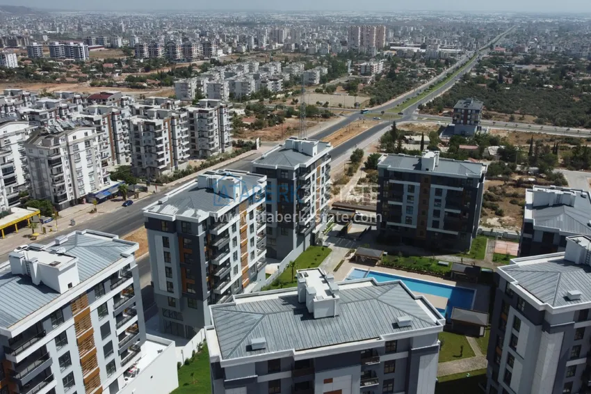 Nowy projekt inwestycyjny wielomieszkaniowego kompleksu mieszkaniowego w dzielnicy Antalya Kepez 13 