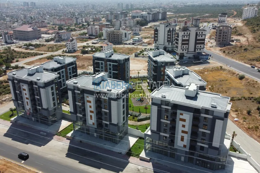 Nowy projekt inwestycyjny wielomieszkaniowego kompleksu mieszkaniowego w dzielnicy Antalya Kepez 14 