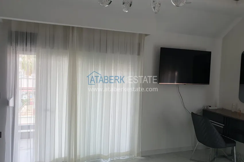 Kupuj  Liniowy czteropokojowy penthouse z meblami w centrum Alanyi w wygodnym kompleksie  22 