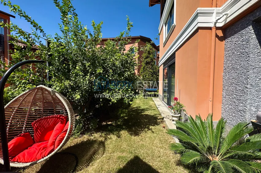 Kupuj  Umeblowana willa triplex z nowoczesnymi wnętrzami w dzielnicy Alanya - Oba 2 