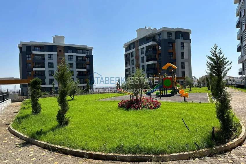 Nowy projekt inwestycyjny wielomieszkaniowego kompleksu mieszkaniowego w dzielnicy Antalya Kepez 2 