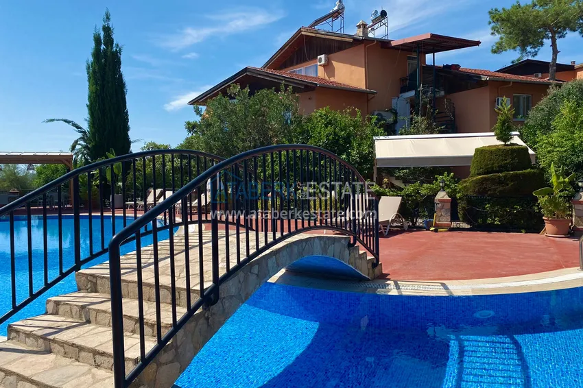 Umeblowana willa triplex z nowoczesnymi wnętrzami w dzielnicy Alanya - Oba 3 