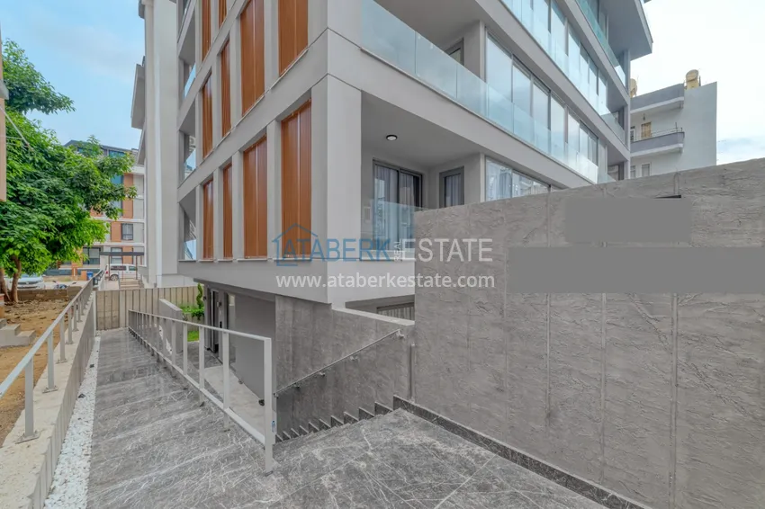 Liniowy czteropokojowy penthouse z meblami w centrum Alanyi w wygodnym kompleksie  6 