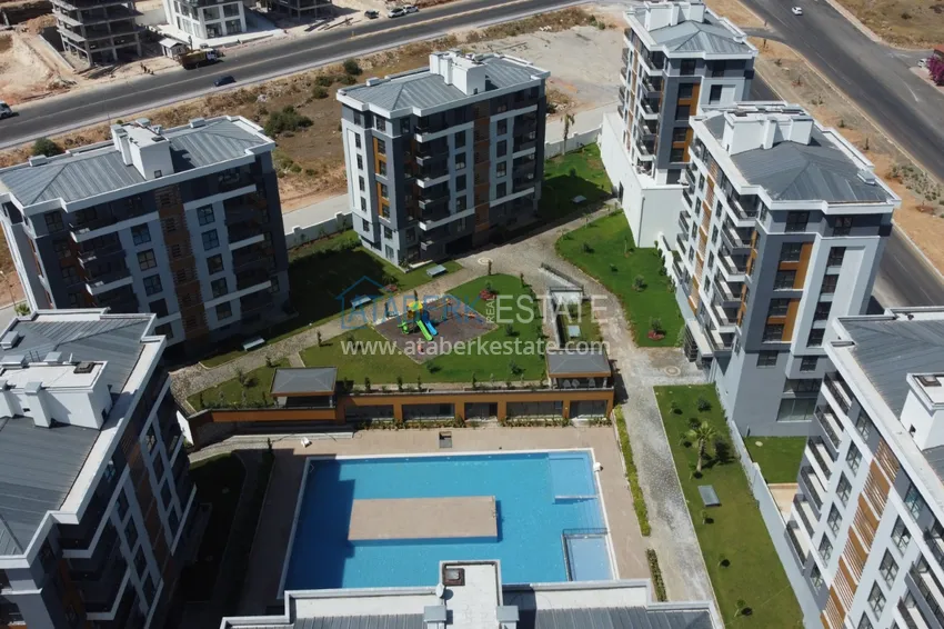 Nowy projekt inwestycyjny wielomieszkaniowego kompleksu mieszkaniowego w dzielnicy Antalya Kepez 8 