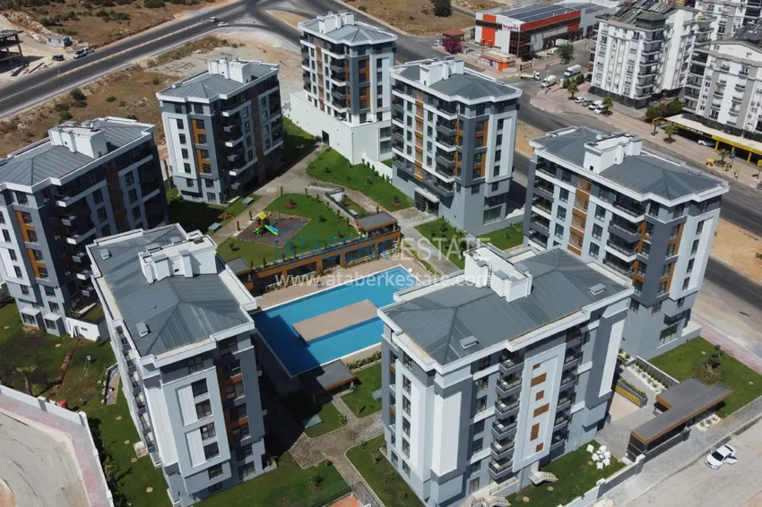 Nowy projekt inwestycyjny wielomieszkaniowego kompleksu mieszkaniowego w dzielnicy Antalya Kepez 9 