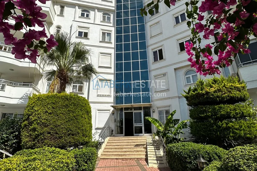 Umeblowany duplex z basenem na tarasie w Tosmur, Alanya 4 