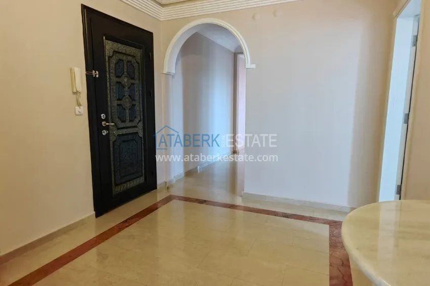 Kupuj  Panoramiczny apartament z dwiema sypialniami i meblami, przeszklony balkon w Mahmutlar 1 