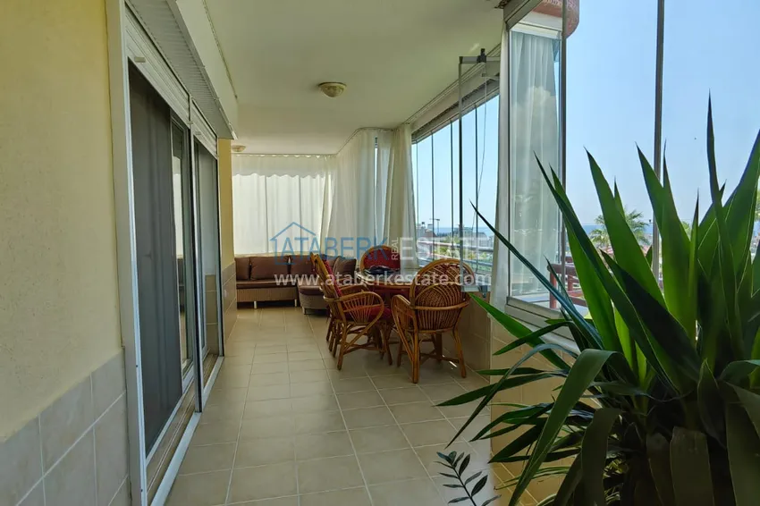 Kupuj  Panoramiczny apartament z dwiema sypialniami i meblami, przeszklony balkon w Mahmutlar 11 