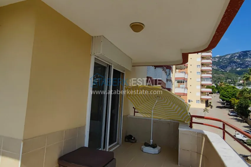 Kupuj  Panoramiczny apartament z dwiema sypialniami i meblami, przeszklony balkon w Mahmutlar 22 