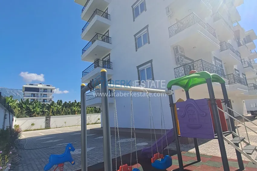 Apartament 1+1 z nowymi meblami i widokiem na morze w Alanyi, dzielnica Kargicak — 350 metrów od wybrzeża  3 