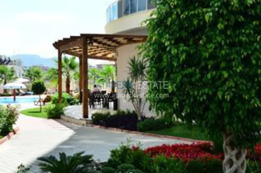 Apartament 1+1 z meblami i widokiem na morze w dzielnicy Cikcilli, Alanya 9 