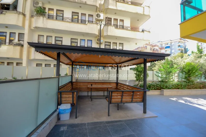 Umeblowany apartament 3+1 z przeszklonym balkonem i widokiem na góry - Centrum Alanya 6 