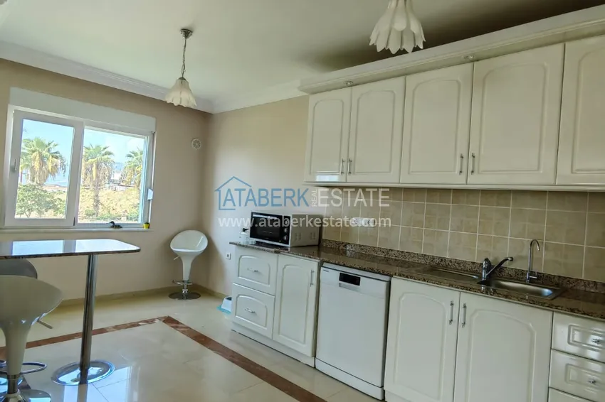 Kupuj  Panoramiczny apartament z dwiema sypialniami i meblami, przeszklony balkon w Mahmutlar 8 