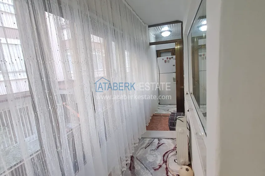 Kupuj  Квартира 2+1 в центре Алании с мебелью, отдельной кухней и застекленным балконом  11 