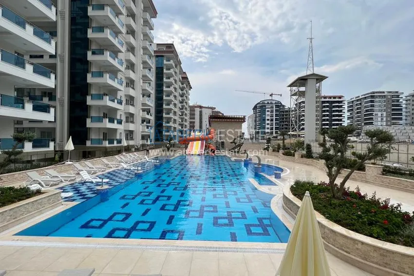 1+1 umeblowane mieszkanie w kompleksie premium, dzielnica Mahmutlar — Alanya  1 