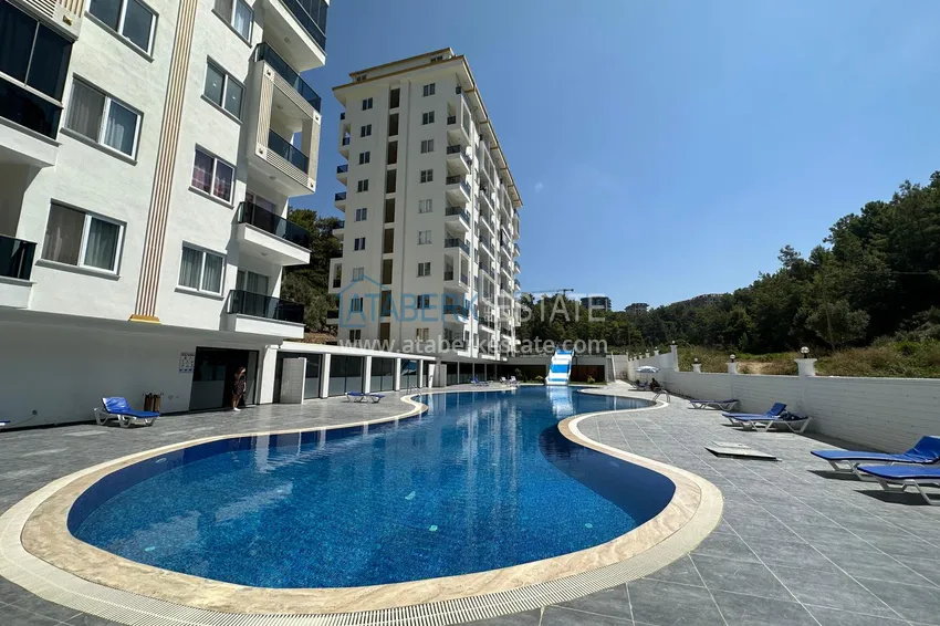 Umeblowany apartament 1+1 z widokiem na góry, dzielnica Avsallar — Alanya 1 