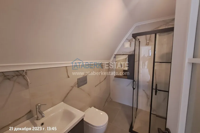 Kupuj  Apartament dwupoziomowy w centrum Alanyi, 200 metrów od plaży Kleopatra 10 