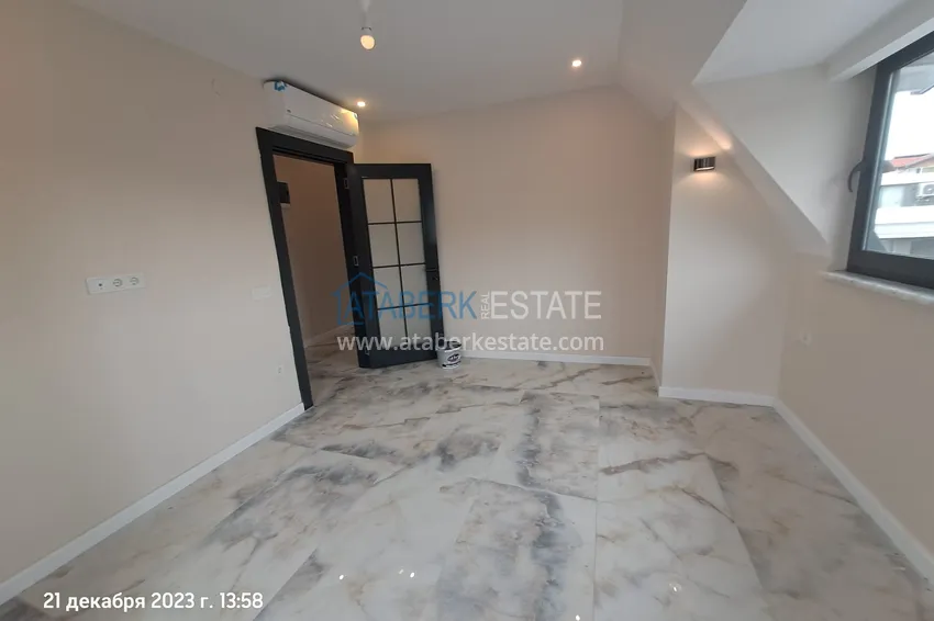 Kupuj  Dwupoziomowy penthouse w centrum Alanyi, Plaża Kleopatra 200 metrów 11 