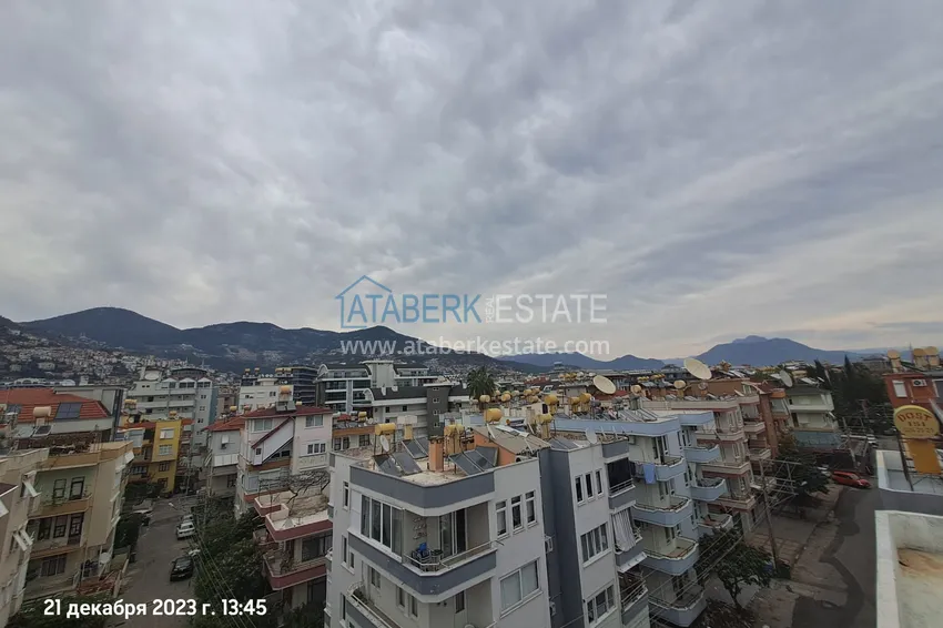 Kupuj  Apartament dwupoziomowy w centrum Alanyi, 200 metrów od plaży Kleopatra 14 