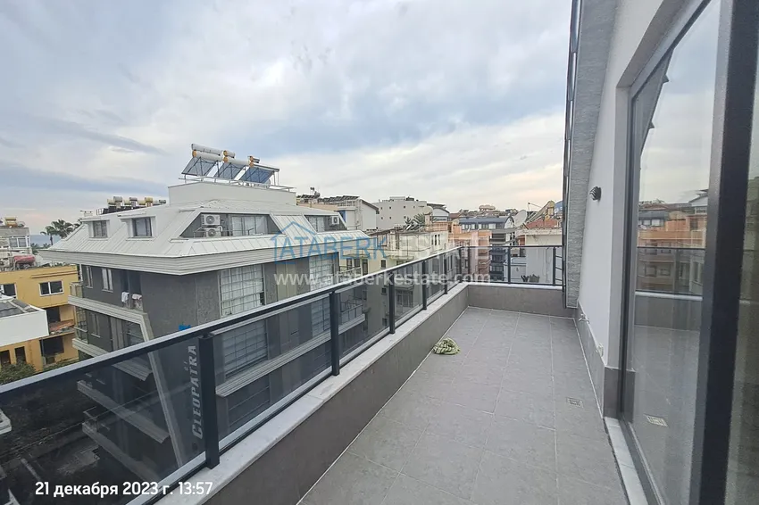 Kupuj  Dwupoziomowy penthouse w centrum Alanyi, Plaża Kleopatra 200 metrów 16 