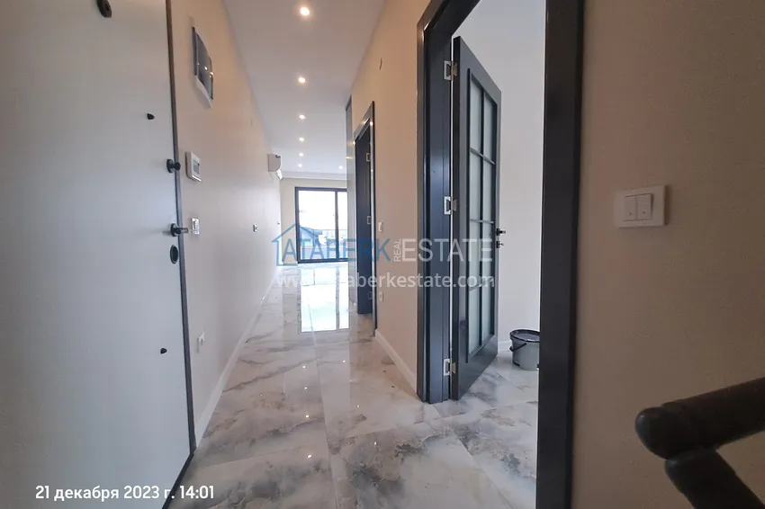 Kupuj  Dwupoziomowy penthouse w centrum Alanyi, Plaża Kleopatra 200 metrów 1 