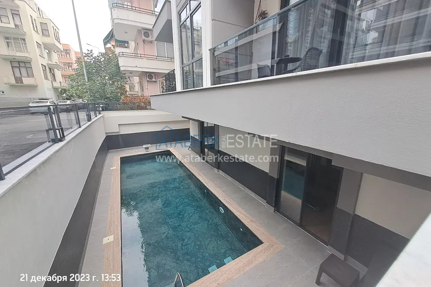 Dwupoziomowy penthouse w centrum Alanyi, Plaża Kleopatra 200 metrów 3 