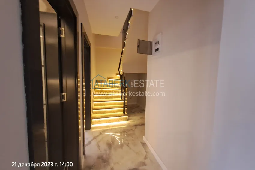 Kupuj  Dwupoziomowy penthouse w centrum Alanyi, Plaża Kleopatra 200 metrów 3 