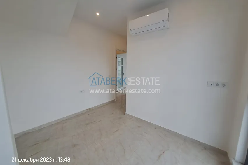 Kupuj  Apartament dwupoziomowy w centrum Alanyi, 200 metrów od plaży Kleopatra 5 
