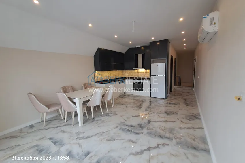 Kupuj  Dwupoziomowy penthouse w centrum Alanyi, Plaża Kleopatra 200 metrów 6 
