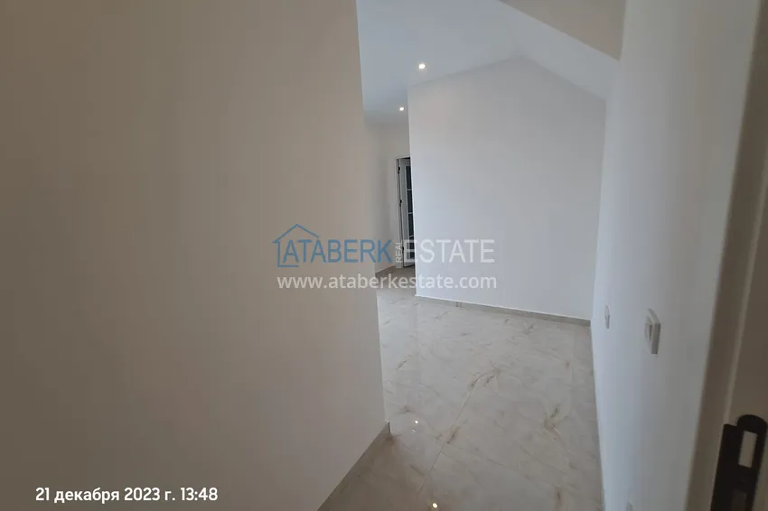 Kupuj  Apartament dwupoziomowy w centrum Alanyi, 200 metrów od plaży Kleopatra 6 