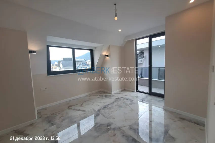 Kupuj  Dwupoziomowy penthouse w centrum Alanyi, Plaża Kleopatra 200 metrów 8 